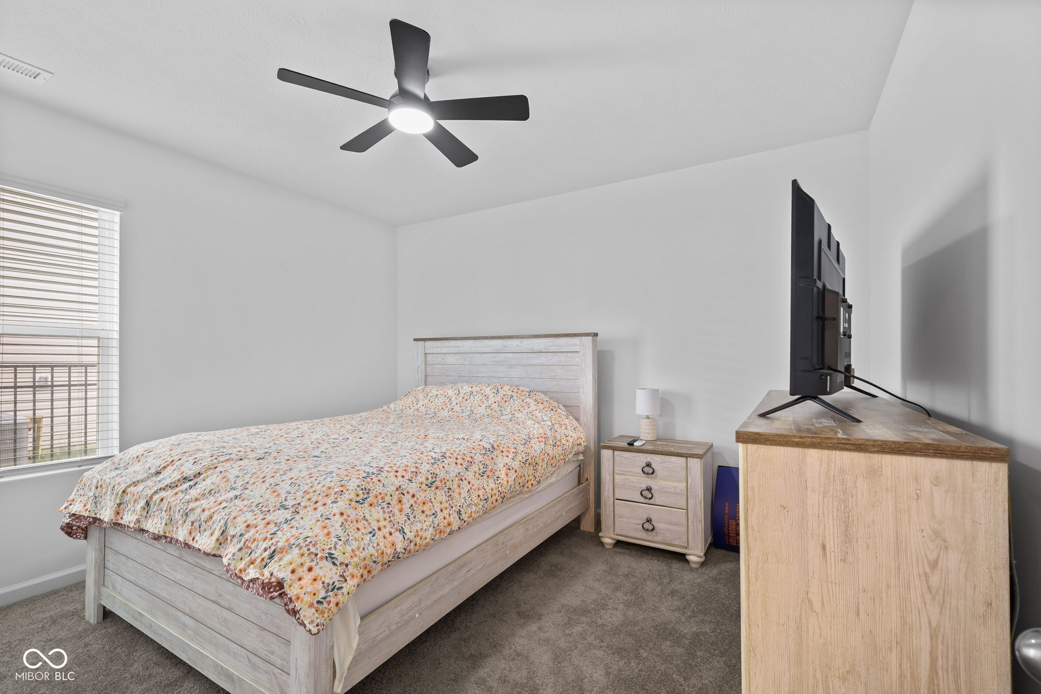 6302 Meadow Path Way Indianapolis, IN 46259 - Photo 12 of 33