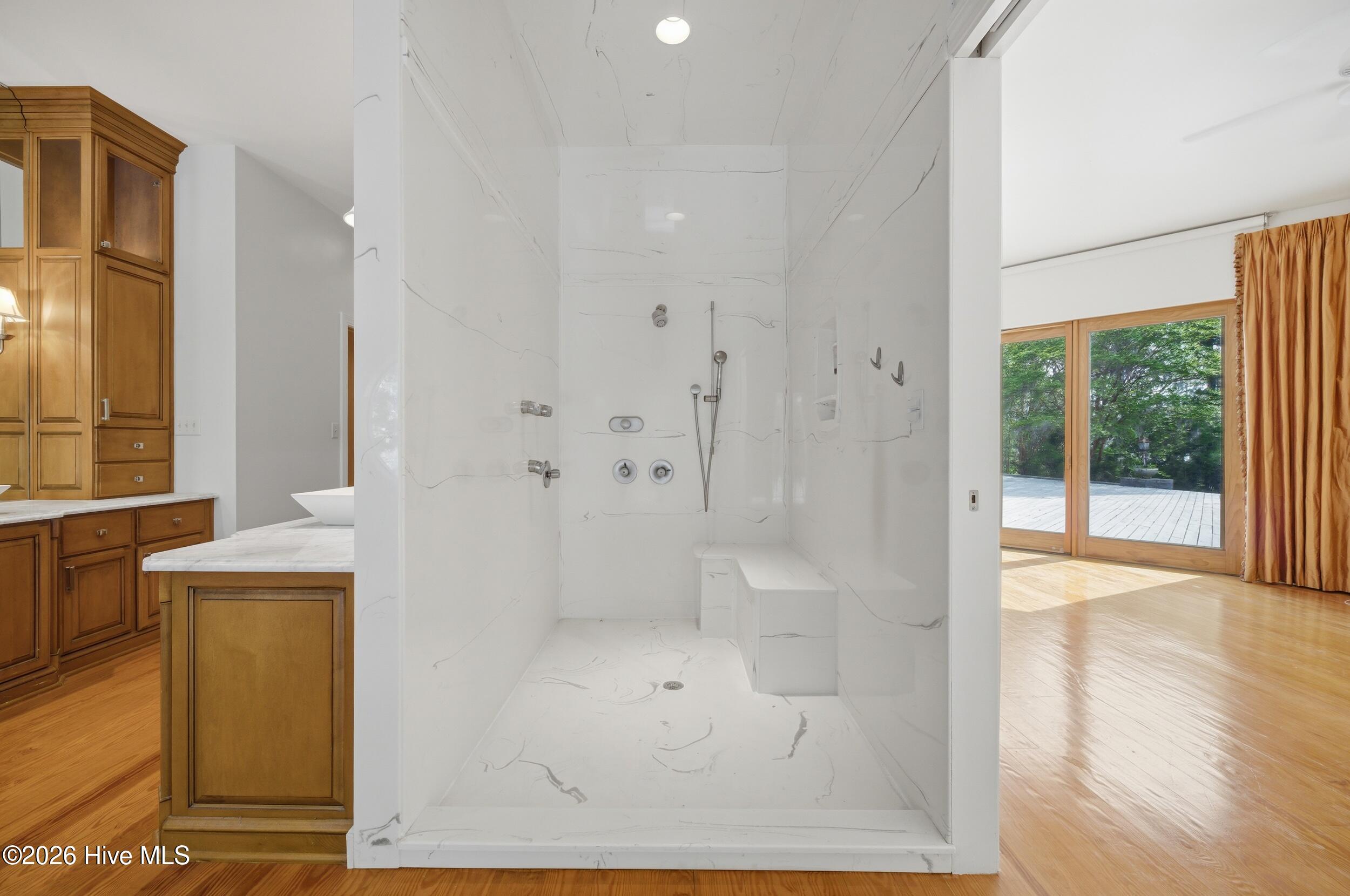 211 Beech Point Boulevard Hertford, NC 27944 - Photo 27 of 56 Primary Shower