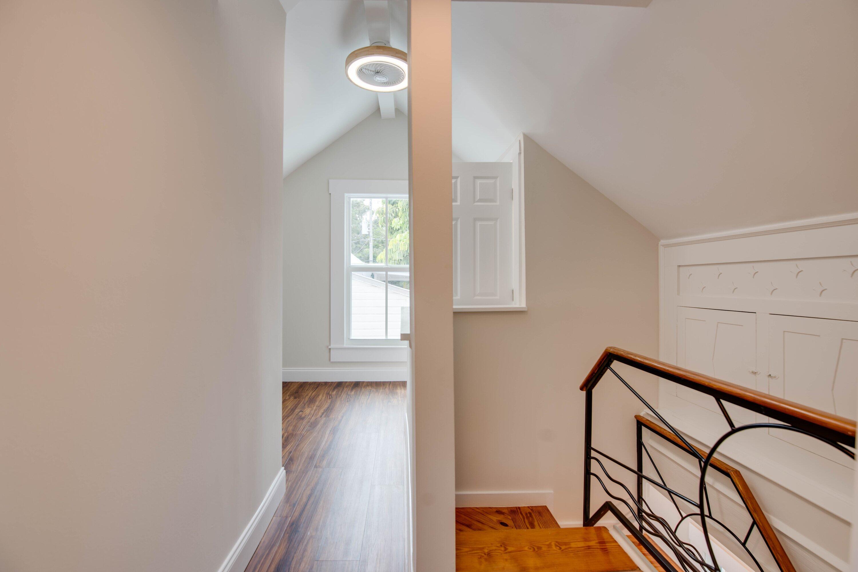 609 Margaret Street Key West, FL 33040 - Photo 15 of 36 Upstairs hallway
