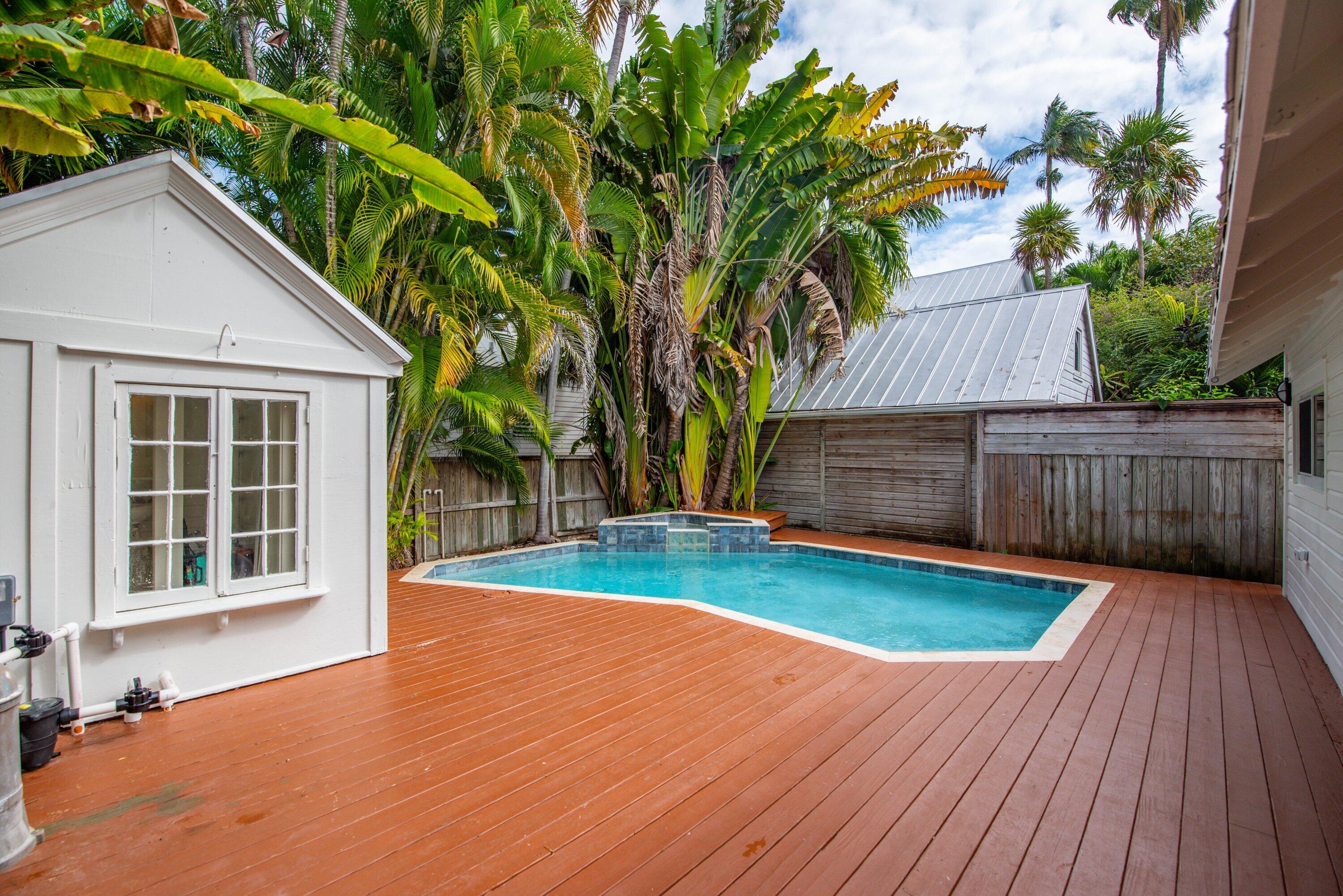 609 Margaret Street Key West, FL 33040 - Photo 26 of 36 Pool Area