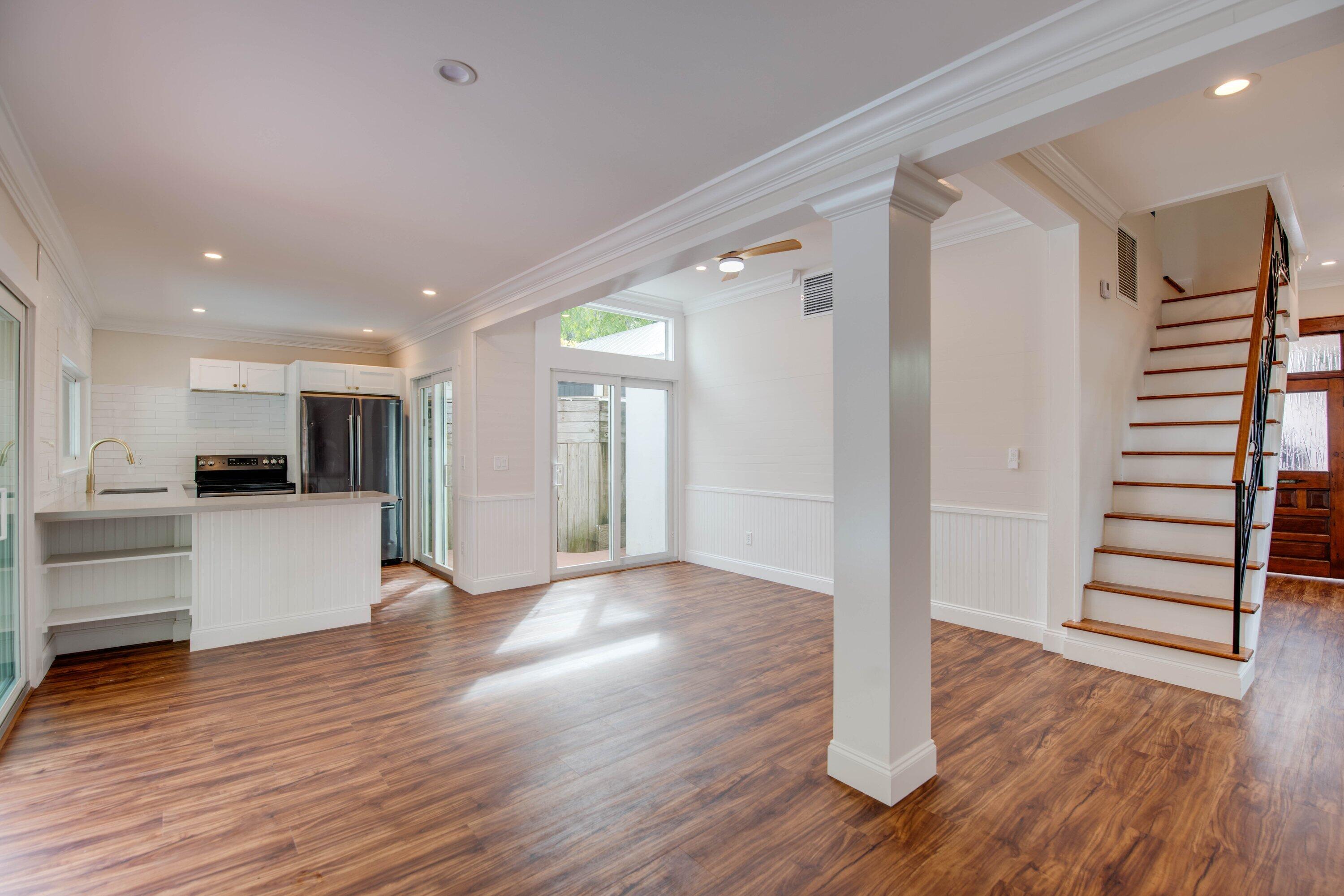 609 Margaret Street Key West, FL 33040 - Photo 5 of 36 Living Room
