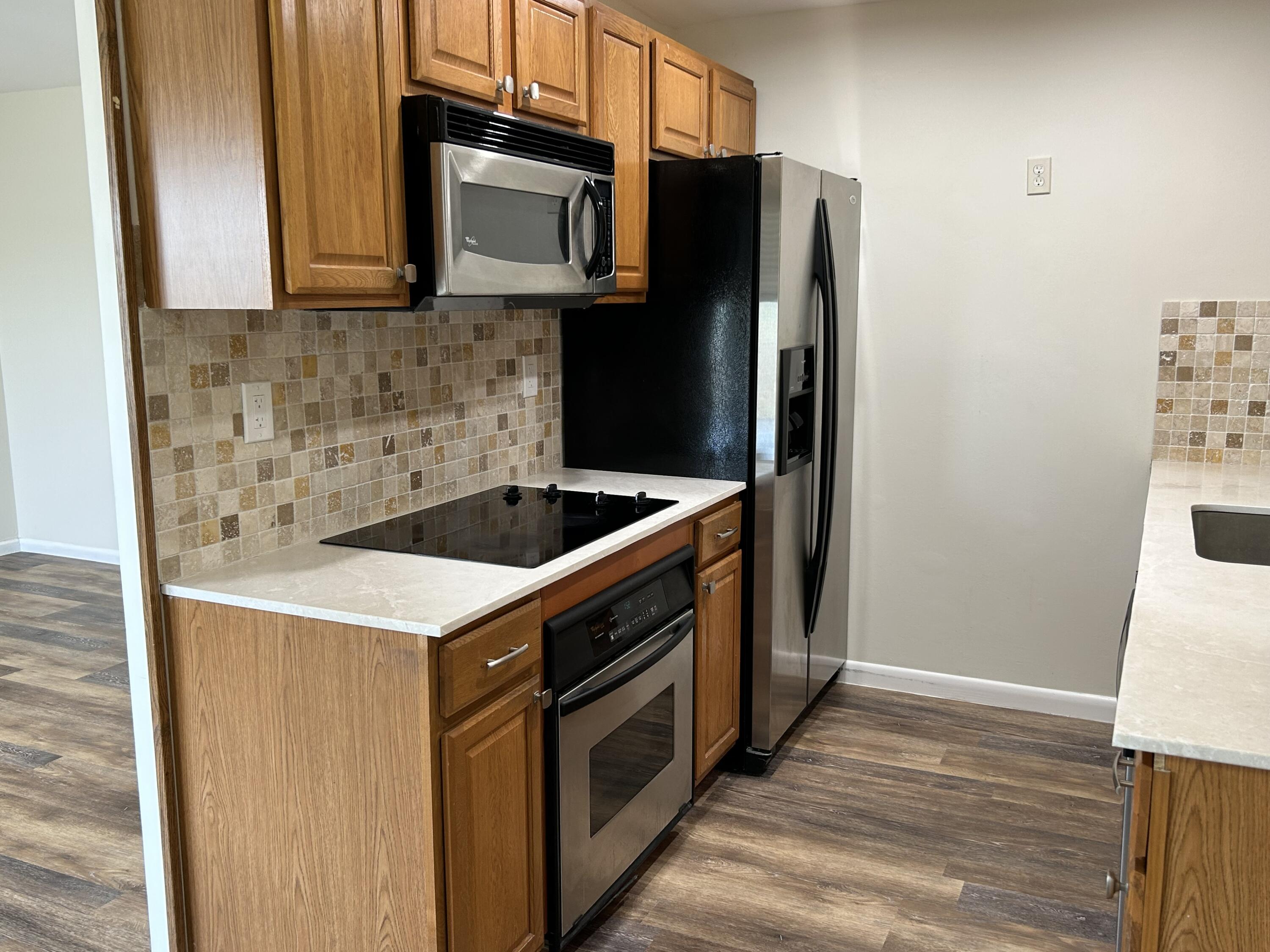 3046 Exeter C Boca Raton, FL 33434 - Photo 6 of 18 Kitchen