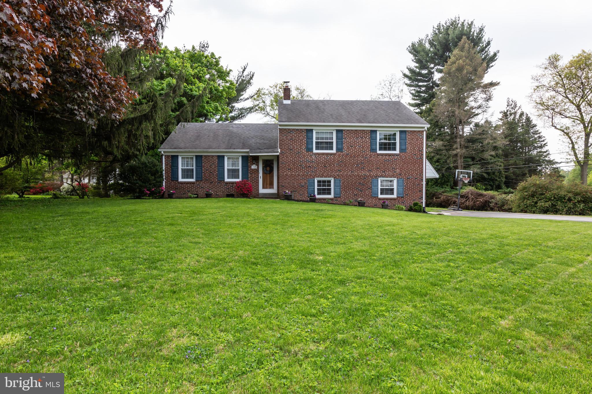 202 Woodcrest Road Media, PA 19063 - Photo 42 of 44 Largest lot in the community