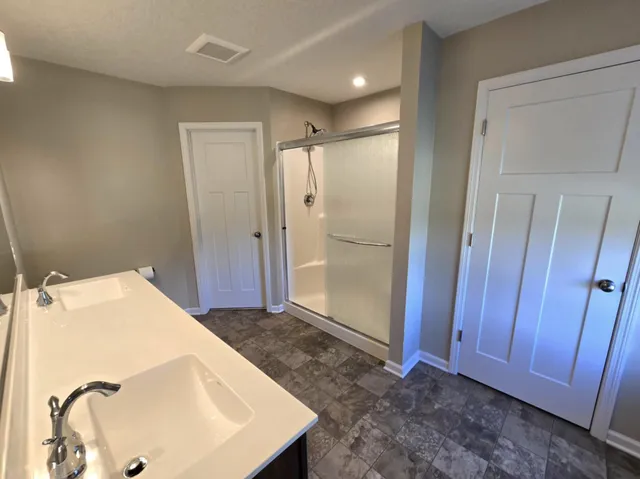 $418,000 | 7688 77th Place, Victoria, MN 55386