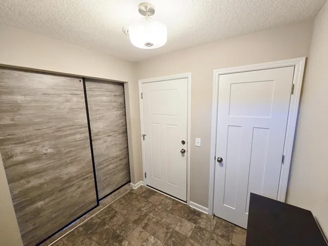 $418,000 | 7688 77th Place, Victoria, MN 55386