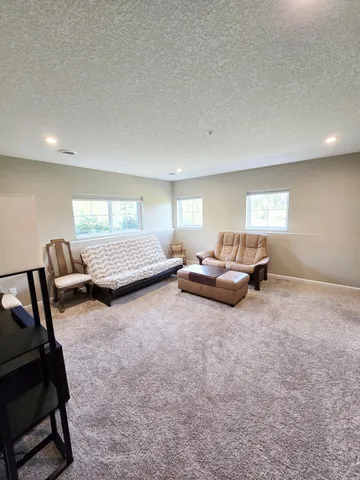 $418,000 | 7688 77th Place, Victoria, MN 55386