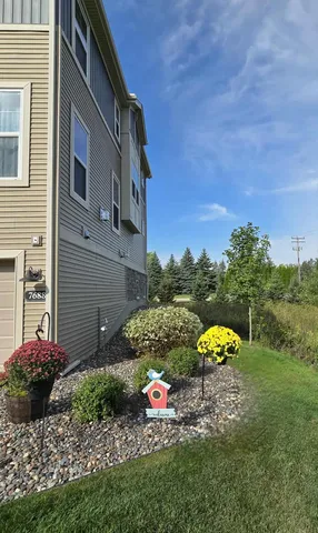 $418,000 | 7688 77th Place, Victoria, MN 55386