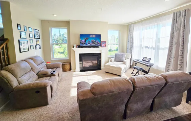 $418,000 | 7688 77th Place, Victoria, MN 55386