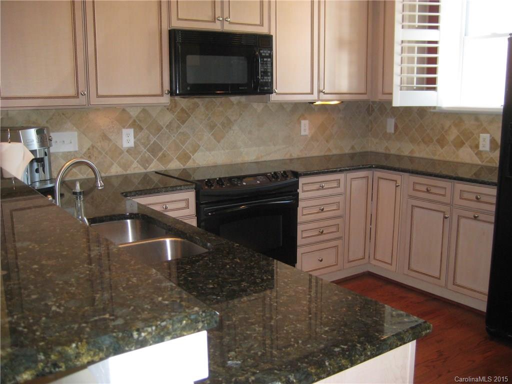 286 Bridges Farm Road Davidson, NC 28115 - Photo 2 of 14 Gallery Image 2