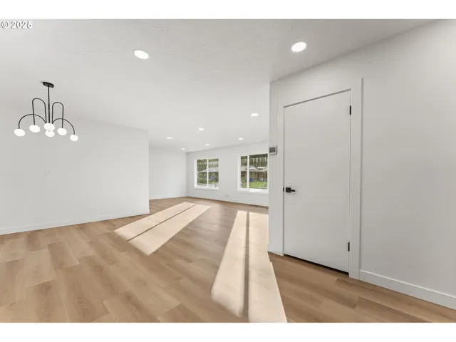 $425,000 | 15133 Southeast Woodward Street, Portland, OR 97236