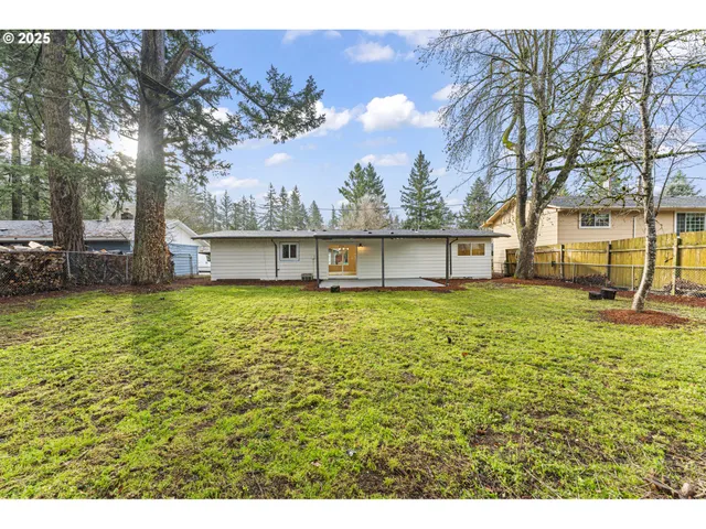 $425,000 | 15133 Southeast Woodward Street, Portland, OR 97236