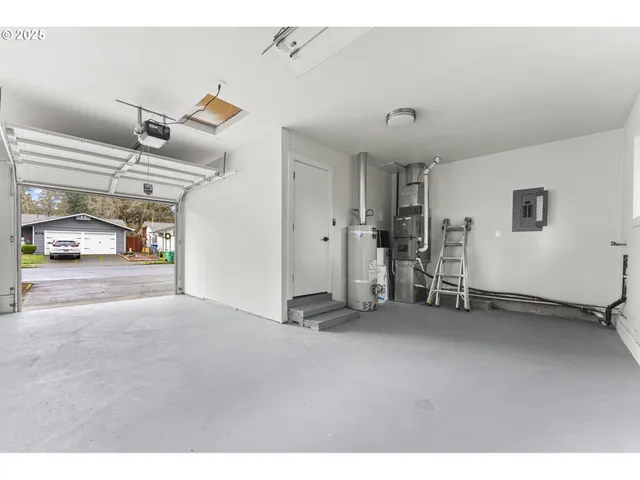 $425,000 | 15133 Southeast Woodward Street, Portland, OR 97236