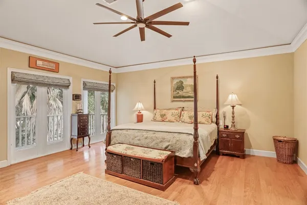 $4,500 | 5 Harbor Lane, Kemah, TX 77565