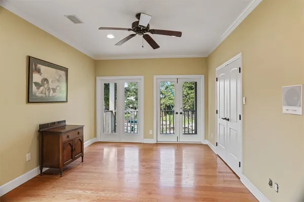 $4,500 | 5 Harbor Lane, Kemah, TX 77565