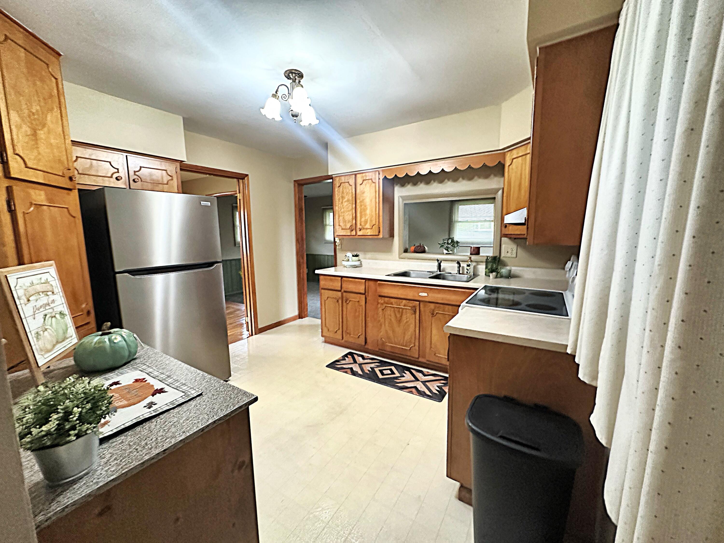1395 Covent Road Troy, OH 45373 - Photo 37 of 73 Gallery Image 37