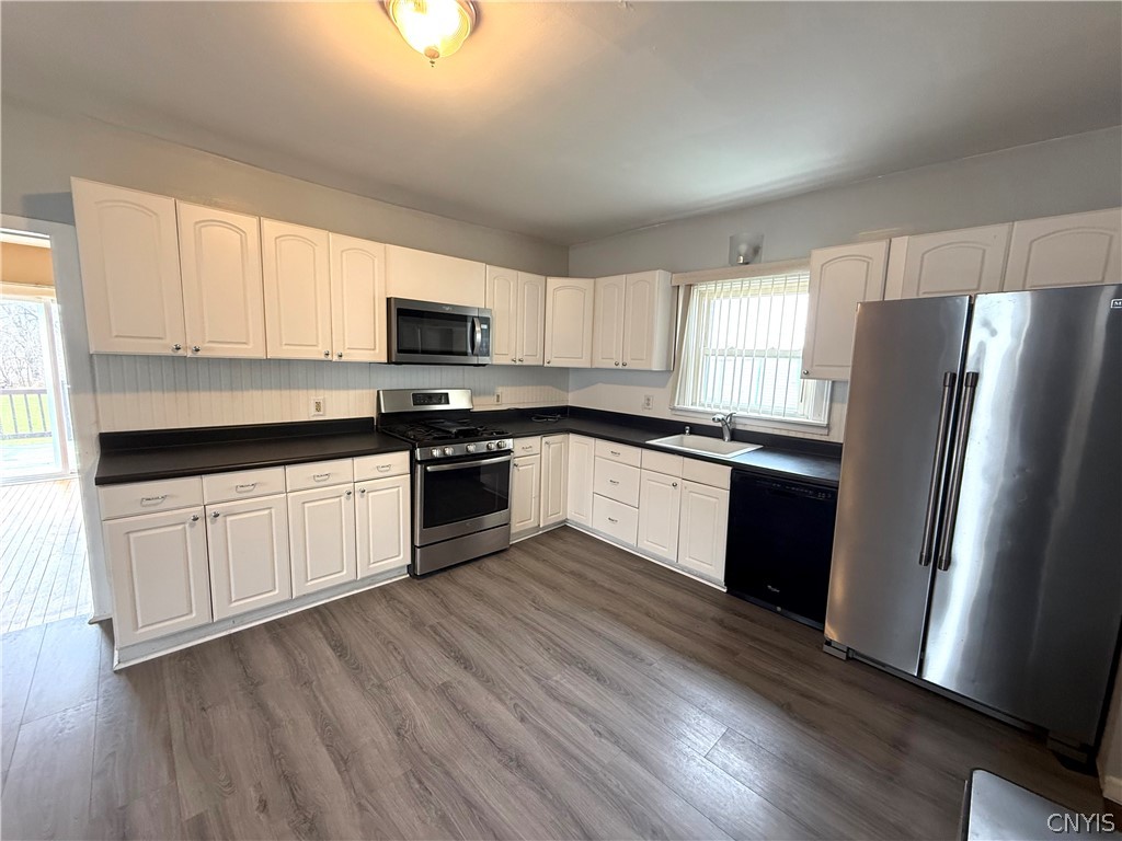 512 Herkimer Road Utica, NY 13502 - Photo 14 of 36