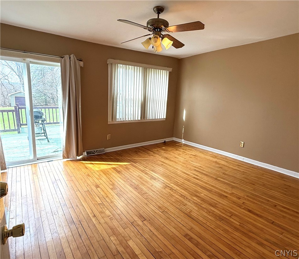 512 Herkimer Road Utica, NY 13502 - Photo 18 of 36