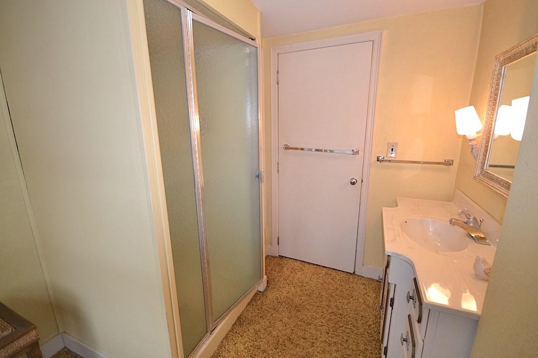 49 Holbrook Road Bedford, NH 03110 - Photo 29 of 35