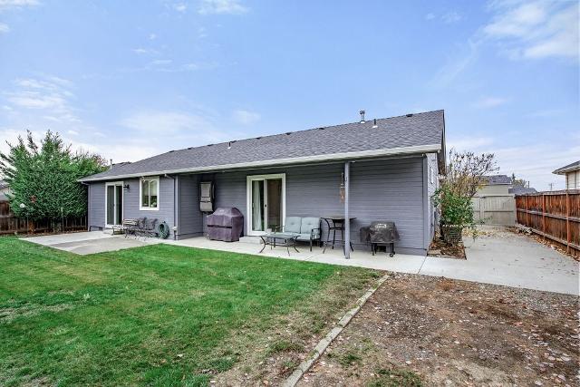 2411 Beebe Road Central Point, OR 97502 - Photo 33 of 35 Y