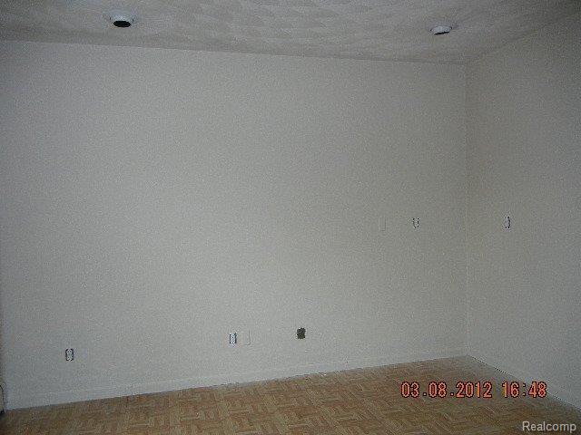 2039 Byron Road Howell, MI 48855 - Photo 15 of 16 DSCN3195.JPG