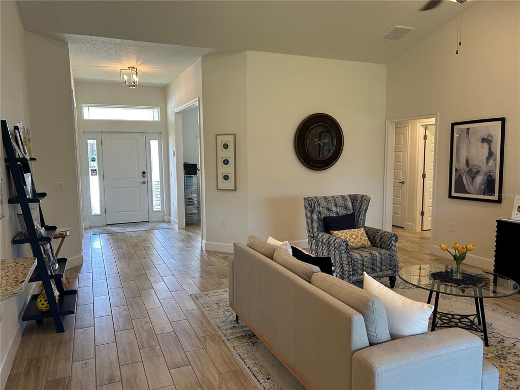 25 Stanford Road Venice, FL 34293 - Photo 9 of 24 Gallery Image 9