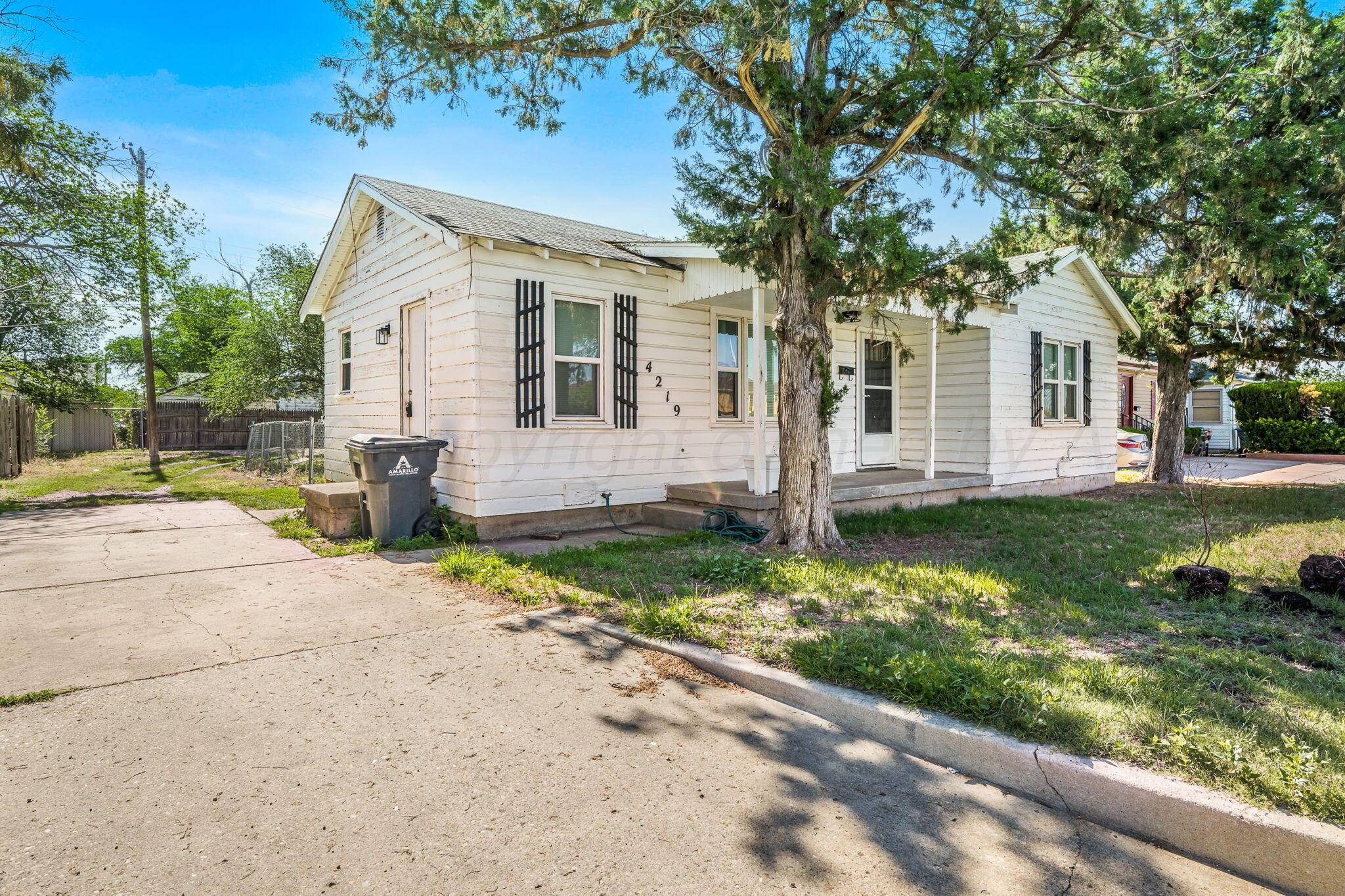 4219 South Washington Street Amarillo, TX 79110 - Photo 1 of 16 4219 S Washington 01