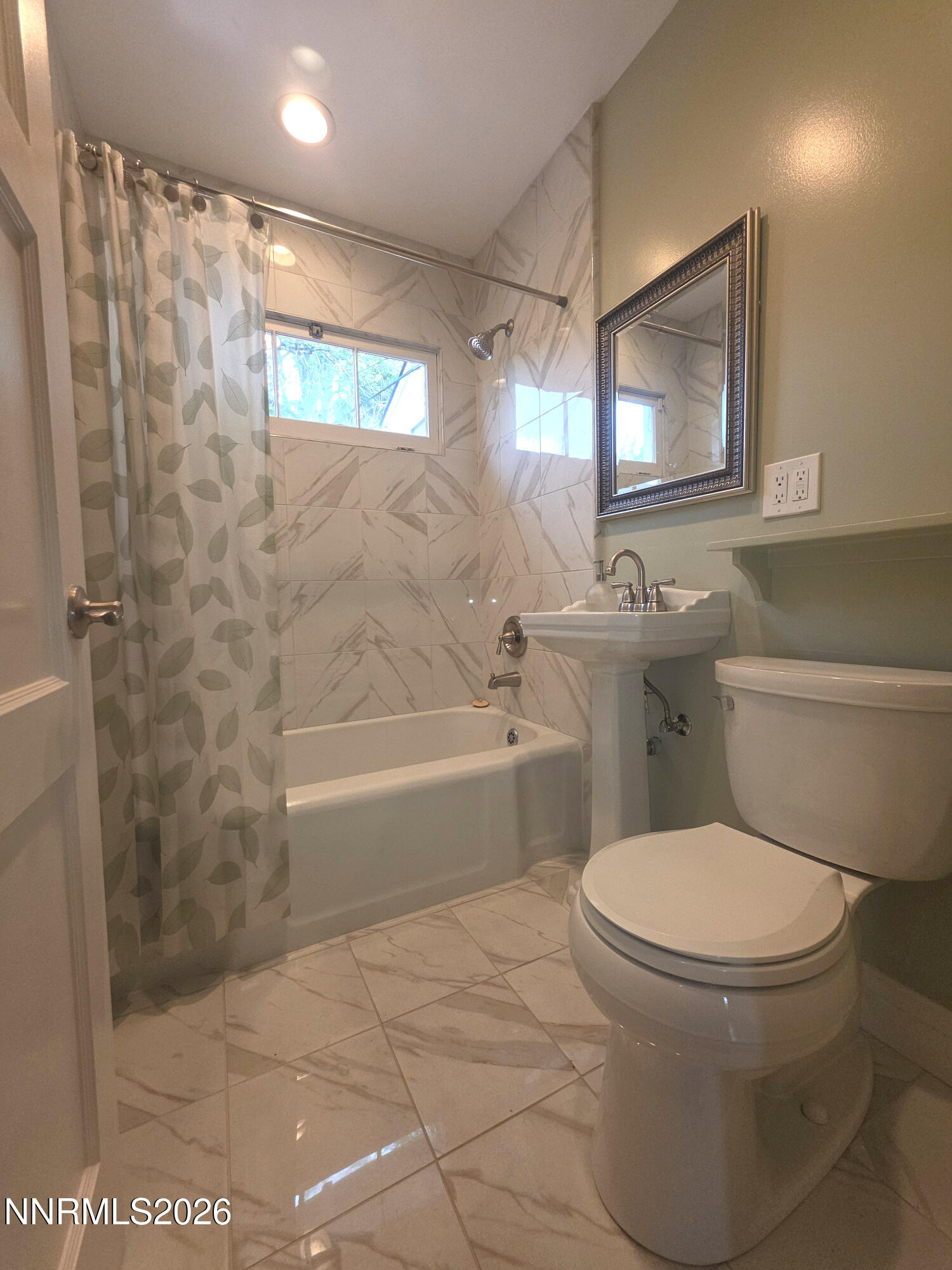 1000 Primrose Street Reno, NV 89509 - Photo 9 of 20 20260608_155354 (2026-06-09T01_49_56.512