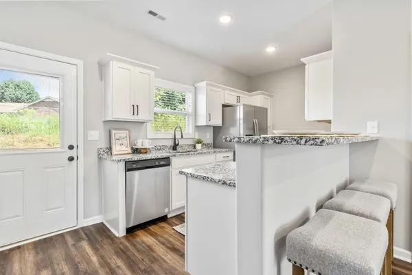 $1,180 | 1115 Hillwood Drive, Unit D2, Clarksville, TN 37040