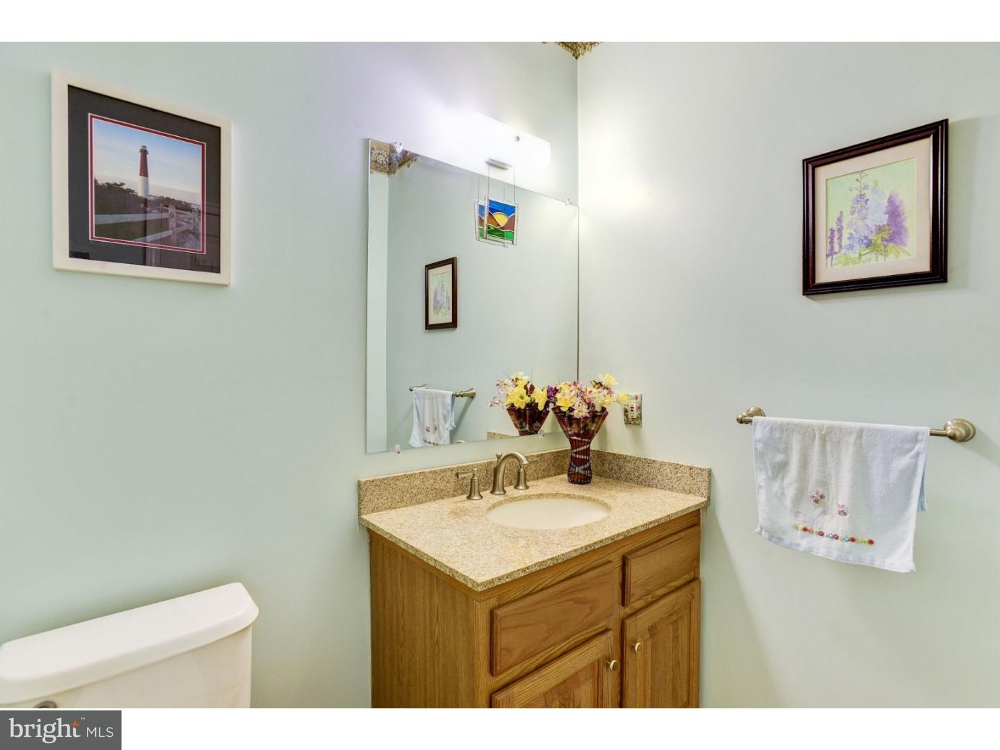 18 Threadleaf Terrace Burlington, NJ 08016 - Photo 11 of 24 Half Bath