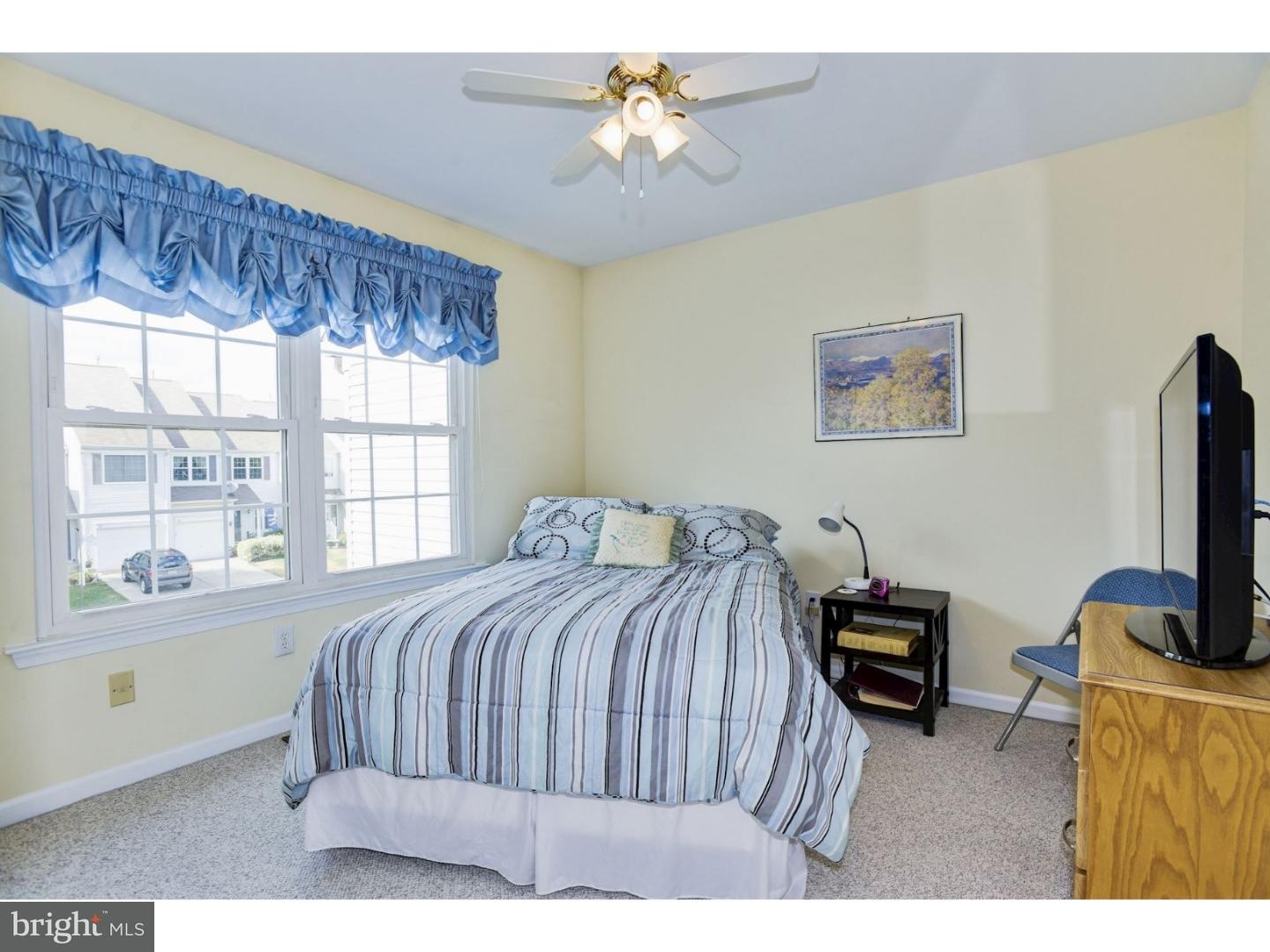 18 Threadleaf Terrace Burlington, NJ 08016 - Photo 16 of 24 Bedroom 2