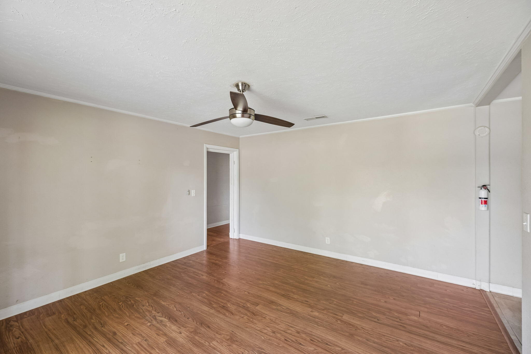 411 Pine Avenue South Pittsburg, TN 37380 - Photo 37 of 70 44-411 Pine Ave South Pittsburg - 044