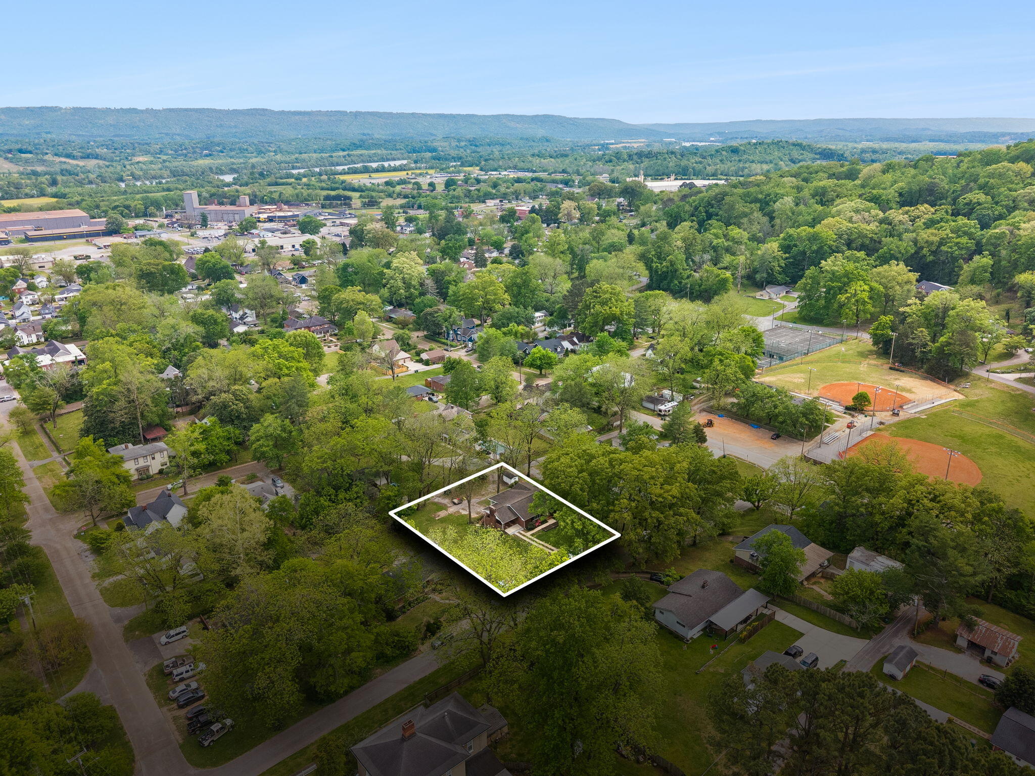 411 Pine Avenue South Pittsburg, TN 37380 - Photo 58 of 70 68-411 Pine Ave South Pittsburg - 068