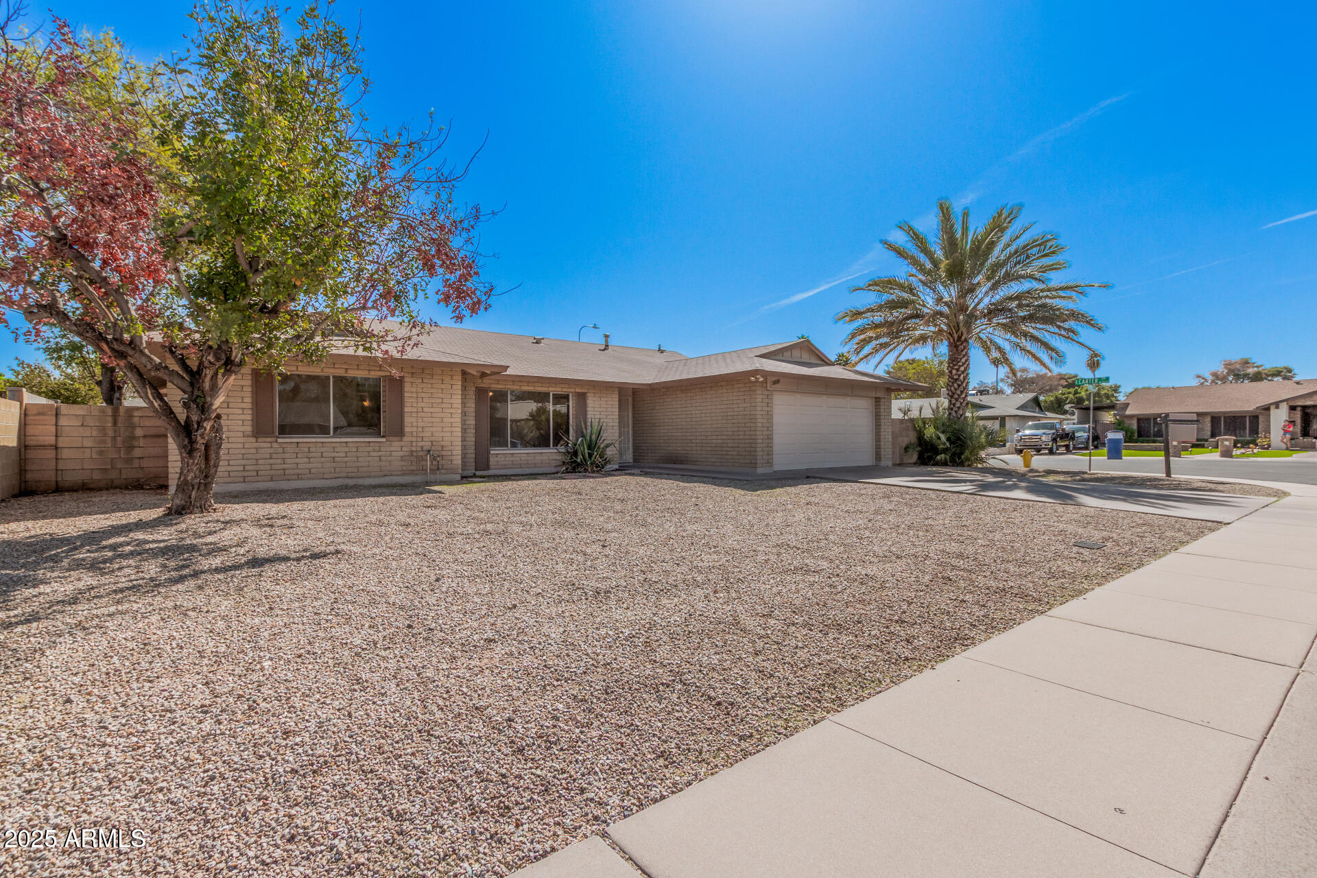 4533 South Terrace Road Tempe, AZ 85282 - Photo 5 of 44 05 Terrace