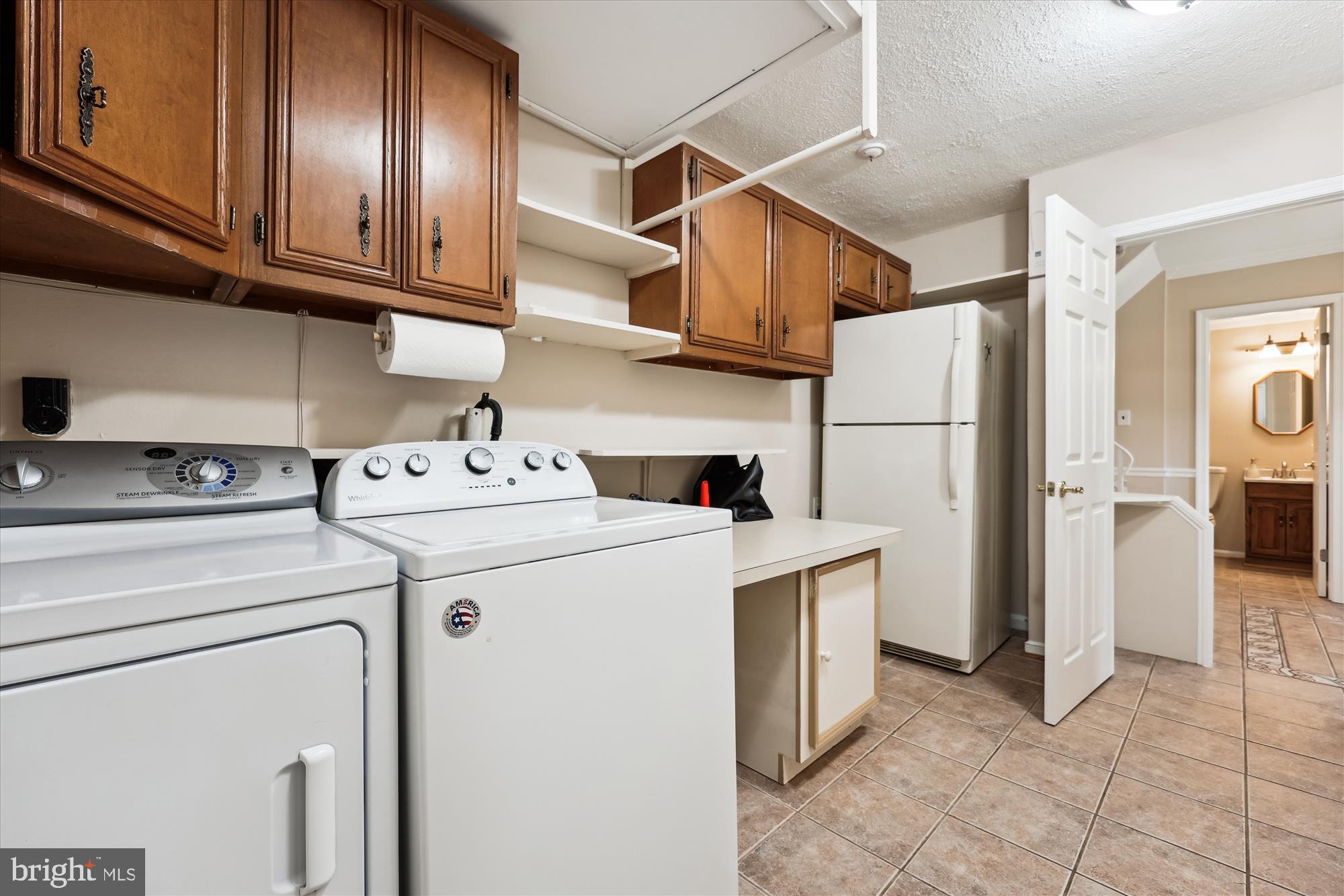 315 Summit Hall Road Gaithersburg, MD 20877 - Photo 19 of 76 Laundry