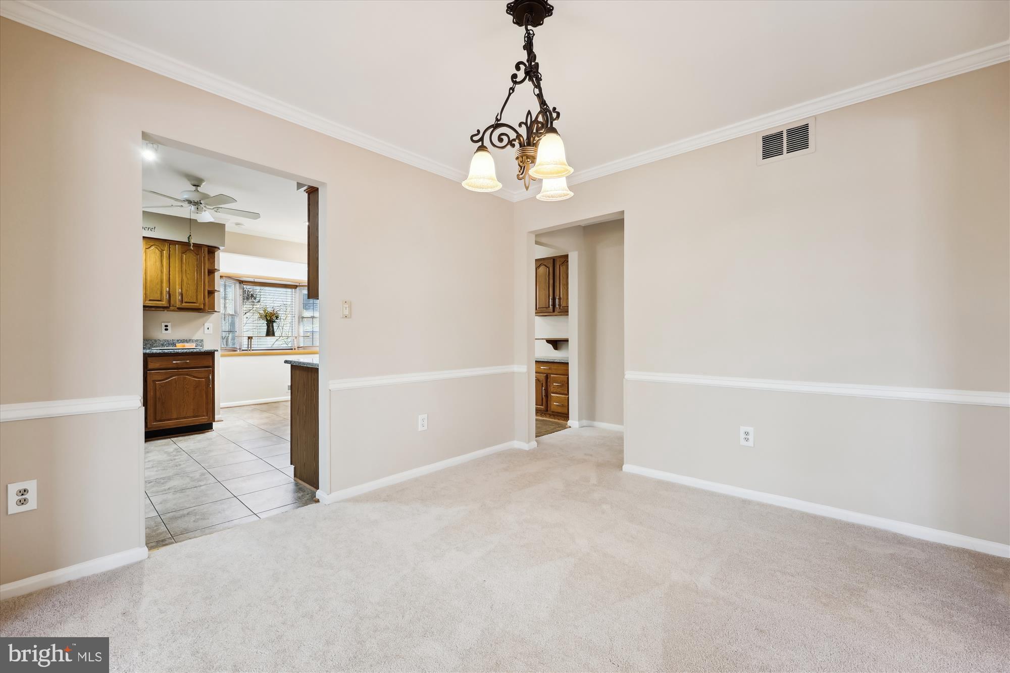 315 Summit Hall Road Gaithersburg, MD 20877 - Photo 26 of 76 Dining Room