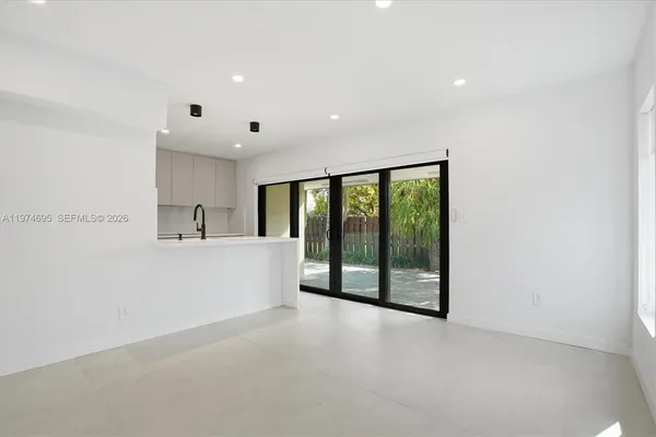 $3,500 | 11959 Southwest 122nd Court, Unit 11959, Miami, FL 33186