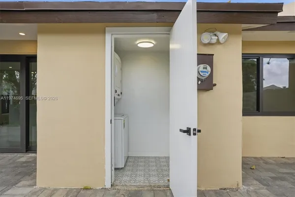 $3,500 | 11959 Southwest 122nd Court, Unit 11959, Miami, FL 33186