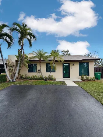 $3,500 | 11959 Southwest 122nd Court, Unit 11959, Miami, FL 33186