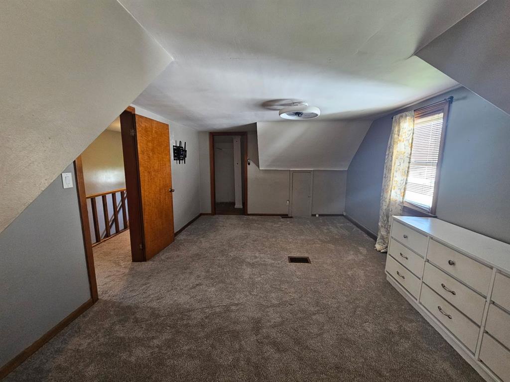 2918 Hudson Road Erie, PA 16508 - Photo 16 of 23