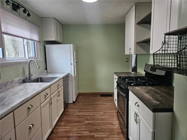 $162,900 | 2918 Hudson Road, Erie, PA 16508