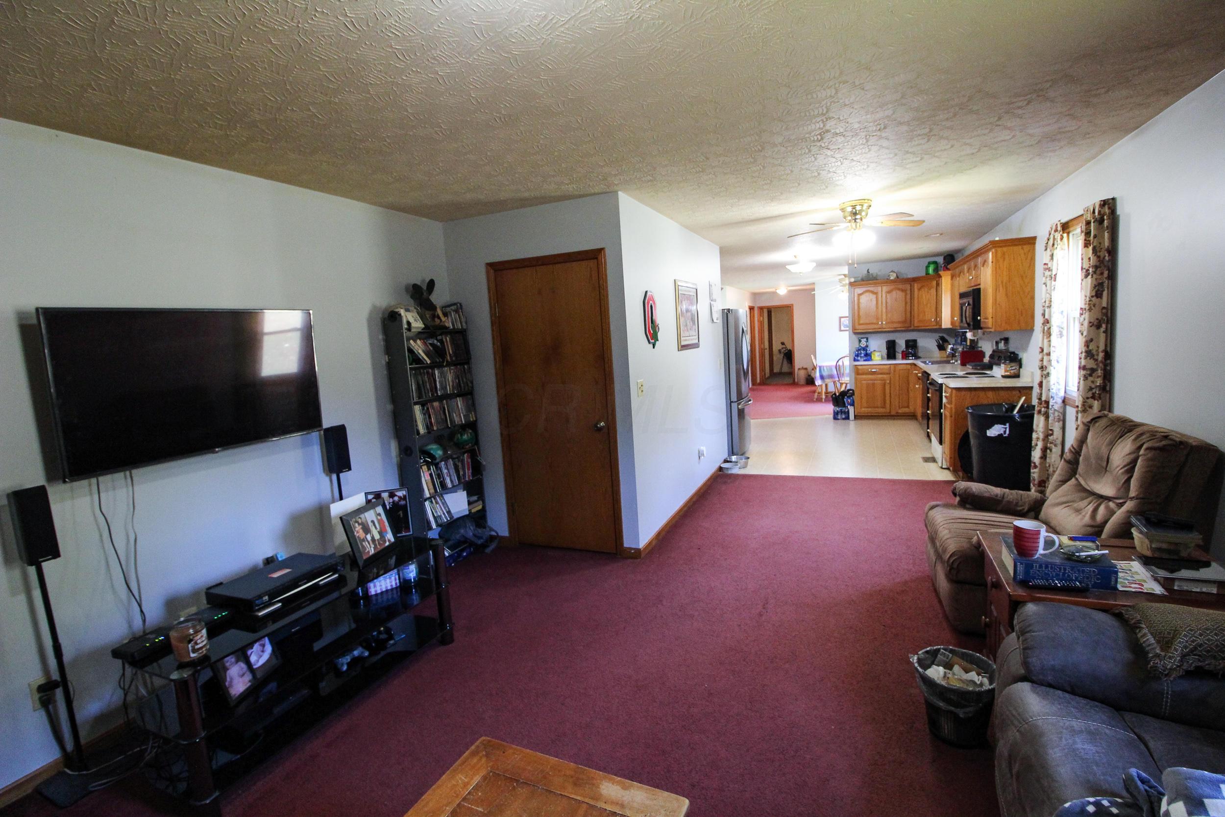 1515 Tedrick Road New Concord, OH 43762 - Photo 3 of 30