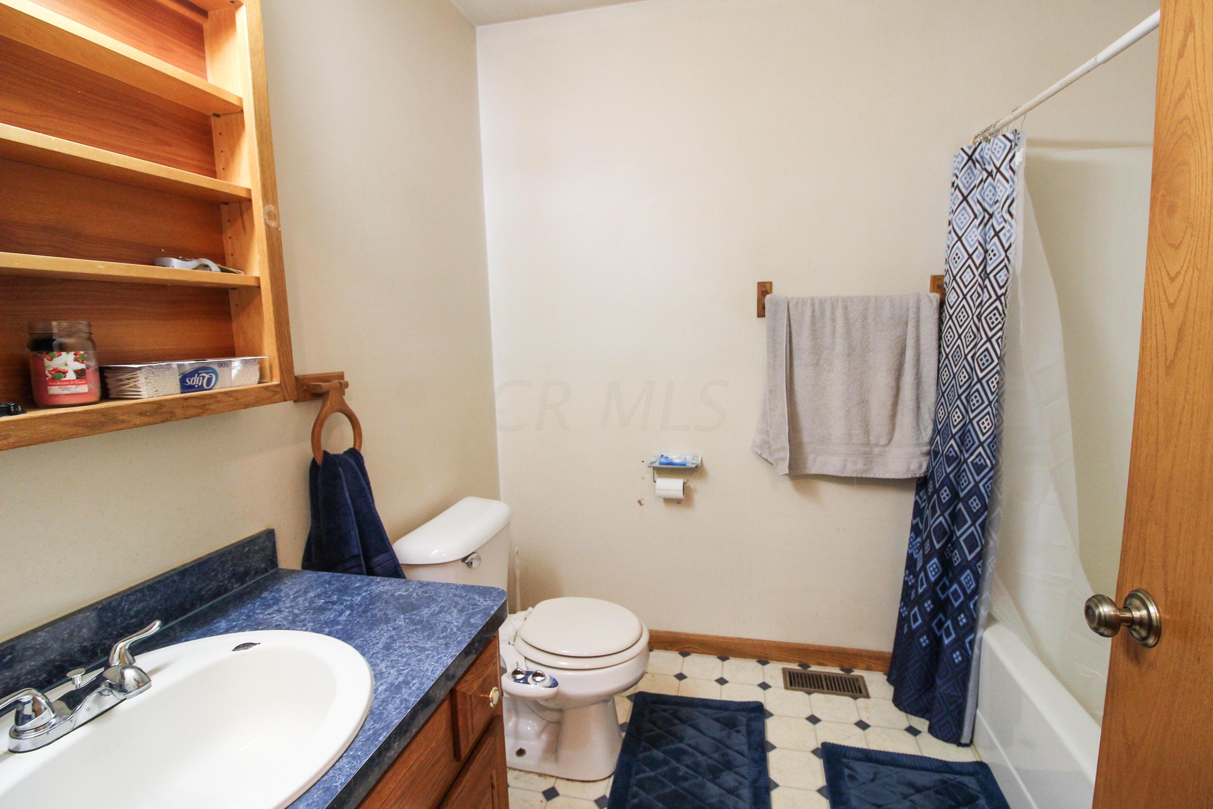 1515 Tedrick Road New Concord, OH 43762 - Photo 8 of 30