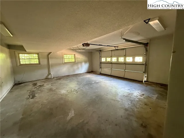 a view of house with a outdoor space