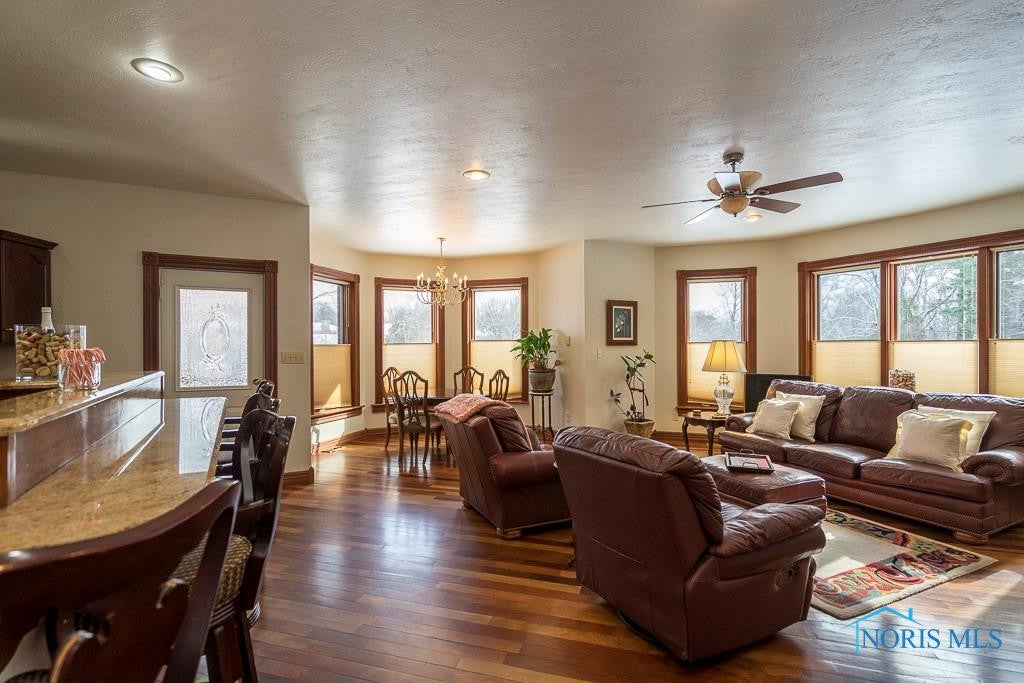 2016 Richards Road Toledo, OH 43607 - Photo 13 of 20 Gallery Image 13