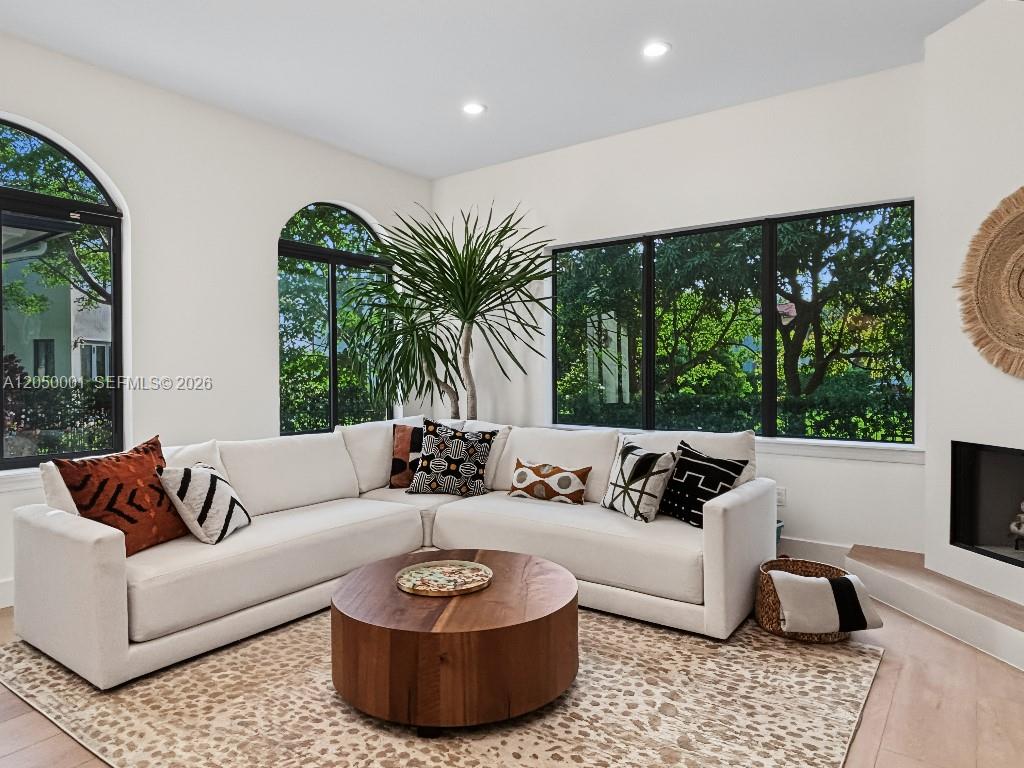 11411 Smathers Circle Miami, FL 33156 - Photo 14 of 35