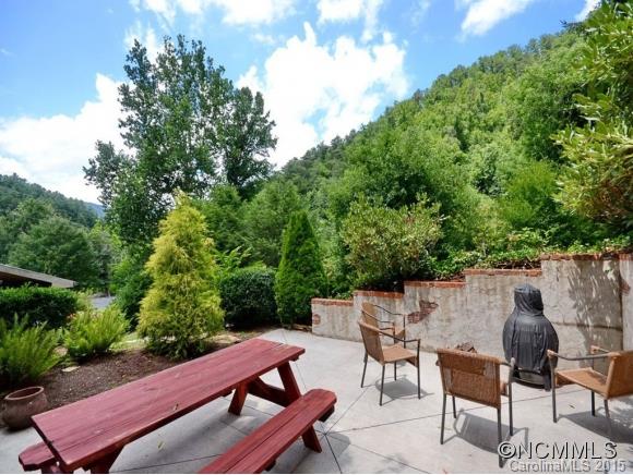6 Deer Run Road Canton, NC 28716 - Photo 18 of 19