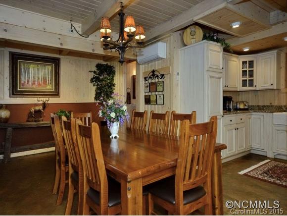 6 Deer Run Road Canton, NC 28716 - Photo 4 of 19