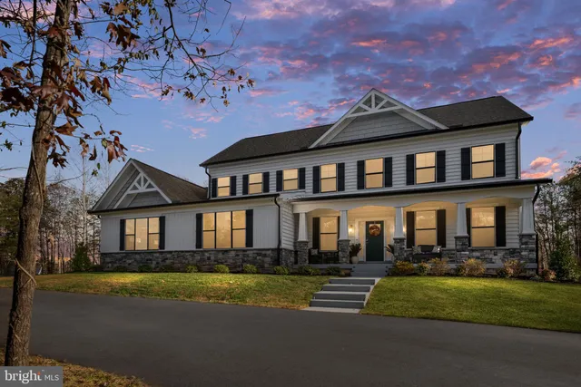 $1,100,000 | 301 Kingdom Drive, Fredericksburg, VA 22406