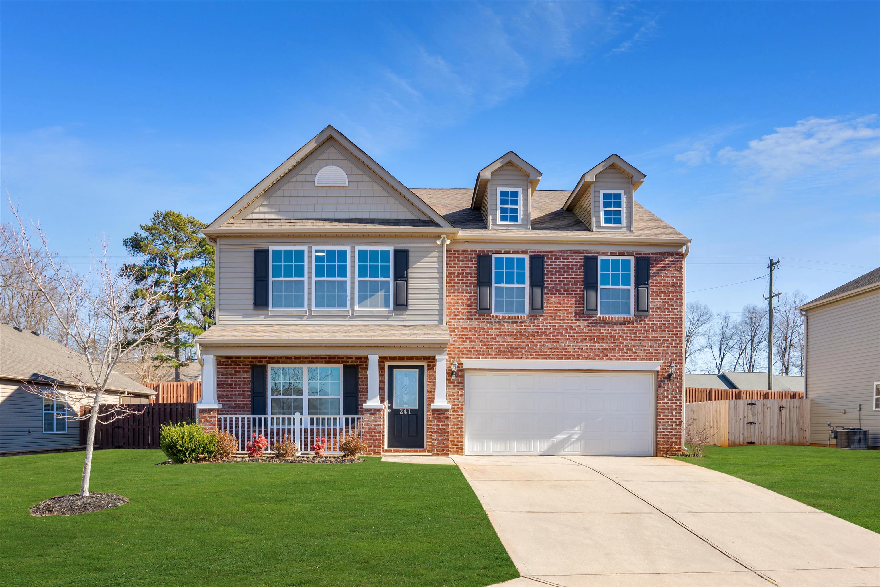 241 Golden Bear Walk Duncan, SC 29334 - Photo 1 of 35 Front of the House