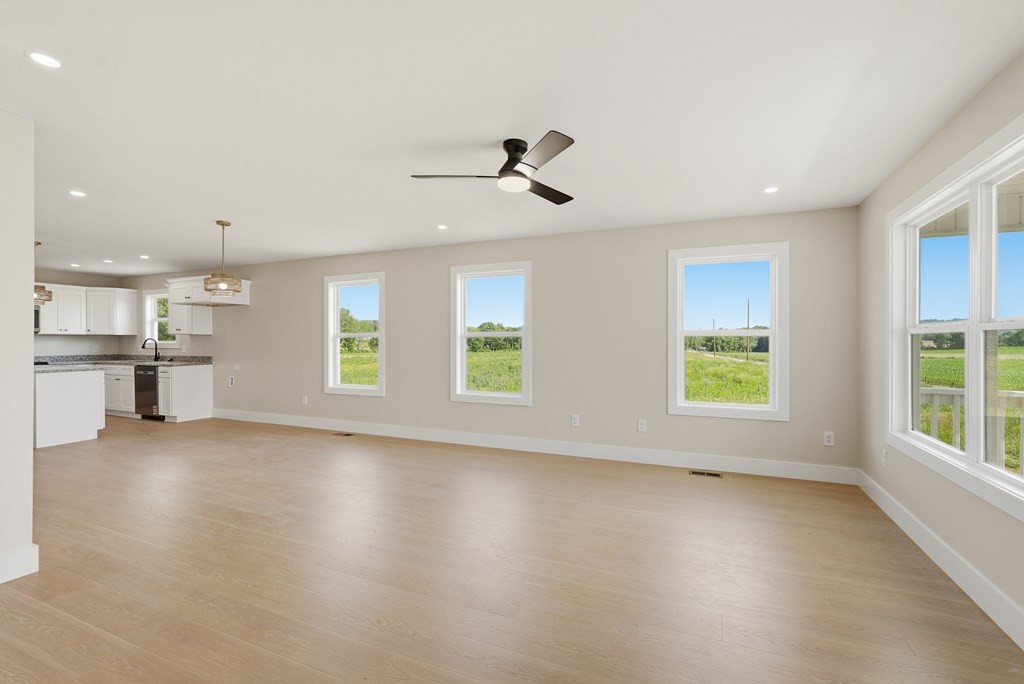 892 Old Cookeville Road Sparta, TN 38583 - Photo 6 of 27